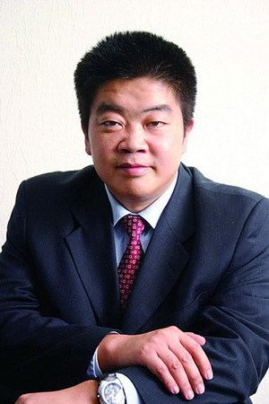 冯军:"影帝"的危机公关表演