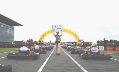 2012沃华杯中国大学生卡丁车挑战营启动