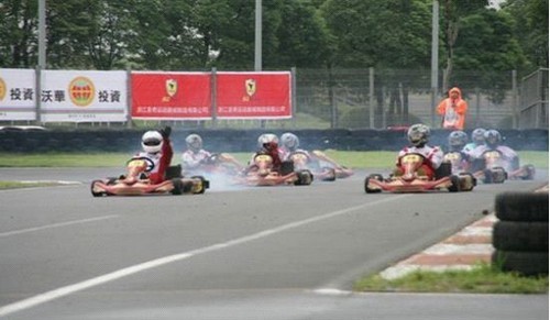 2012沃华杯中国大学生卡丁车挑战营启动