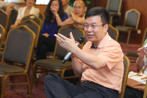 红十字会宣传部部长姚立新出席苏秦大讲堂