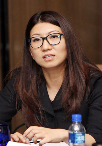 奥美公关中国区董事总经理程玲出席圆桌会议